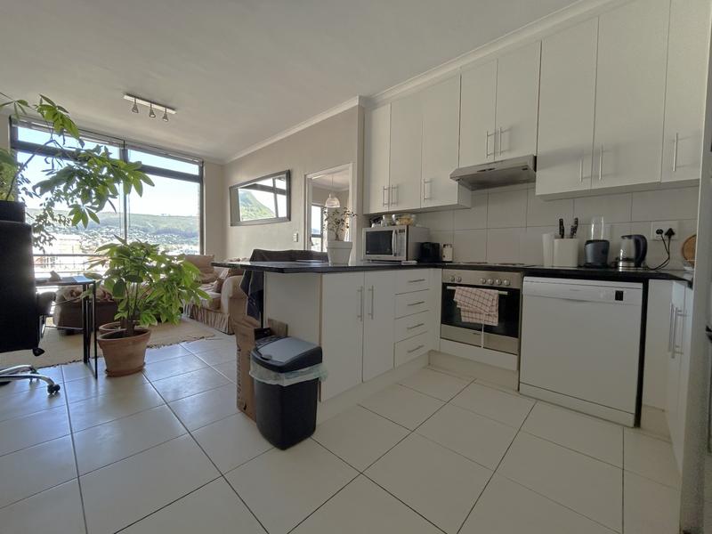 1 Bedroom Property for Sale in Gardens Western Cape